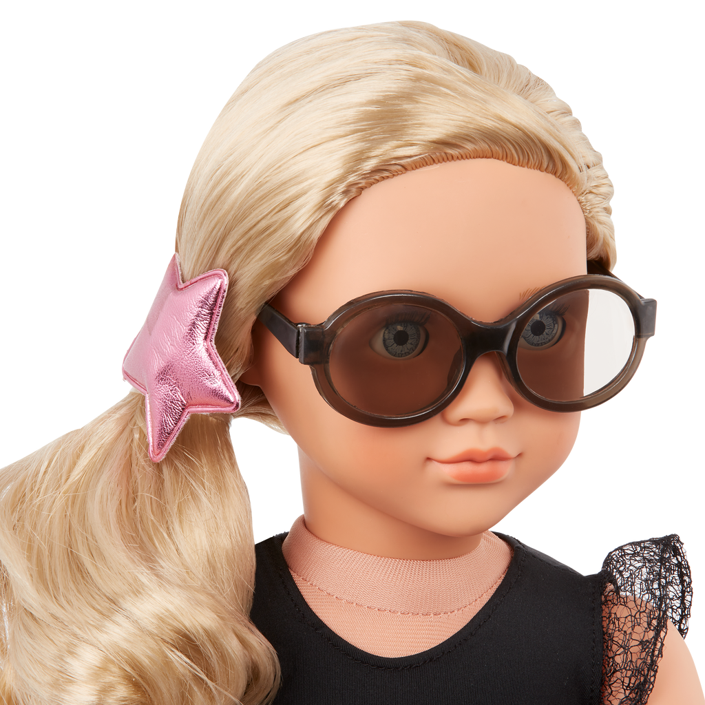 Our Generation Starter Kit with 18 inch doll Stella